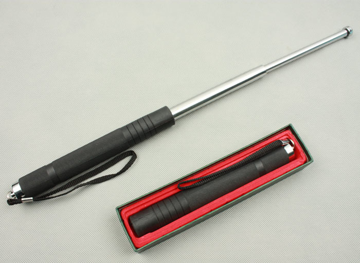 伸縮甩棍的使用方法